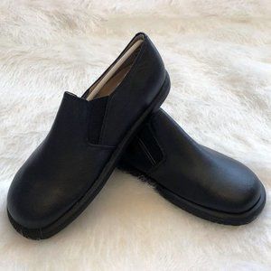 Chinese Laundry Leather Slip On's | SZ 6